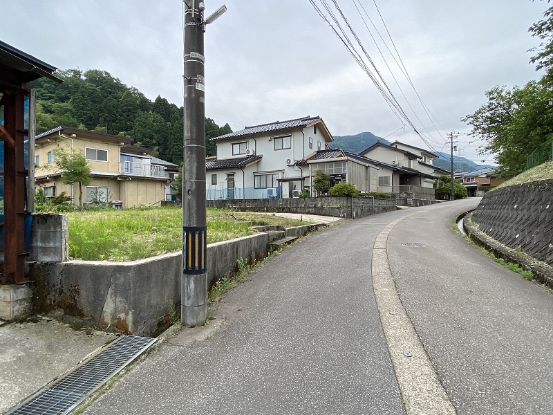  庄川町金屋 (岩黒団地)