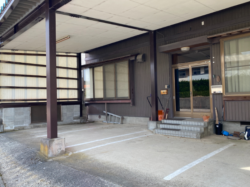 detached 井波（東町）