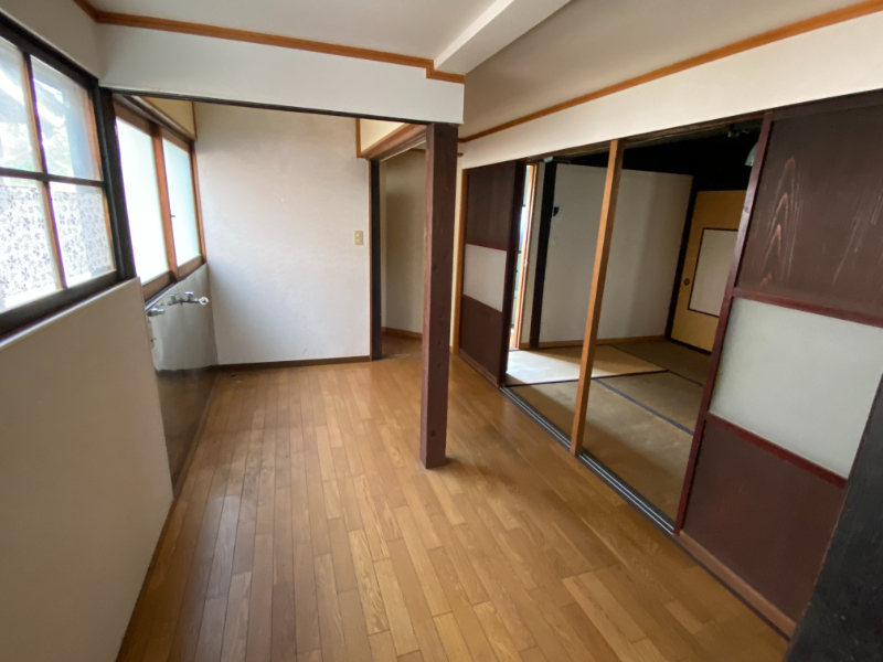 townhouse 井波（今町2区）